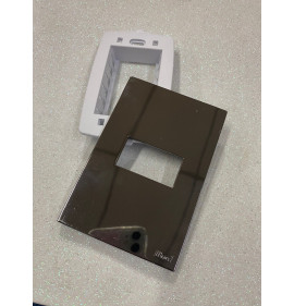 Placa p/ 1 modulo Horizontal 4x2 - Recta Espelhada Fume